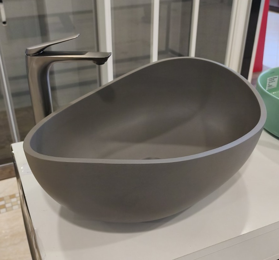 прекрасен финиш на сив мат мијалник