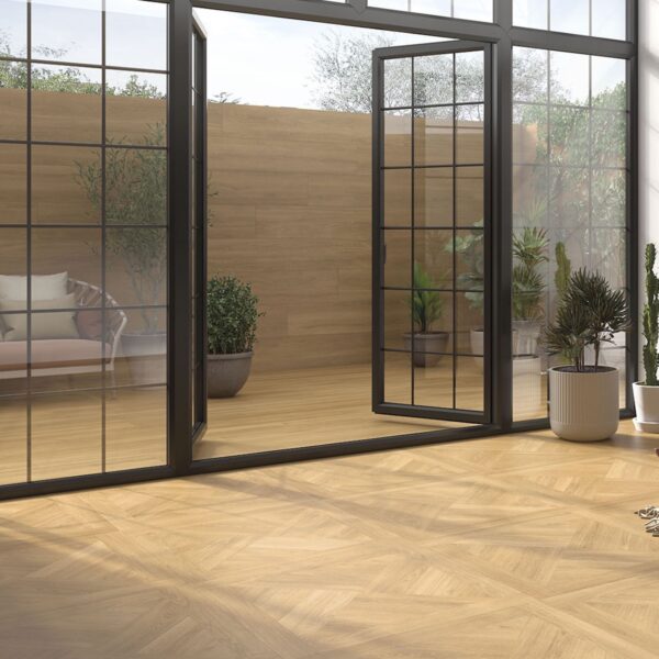 Подна порцеланска плочка налик дрво